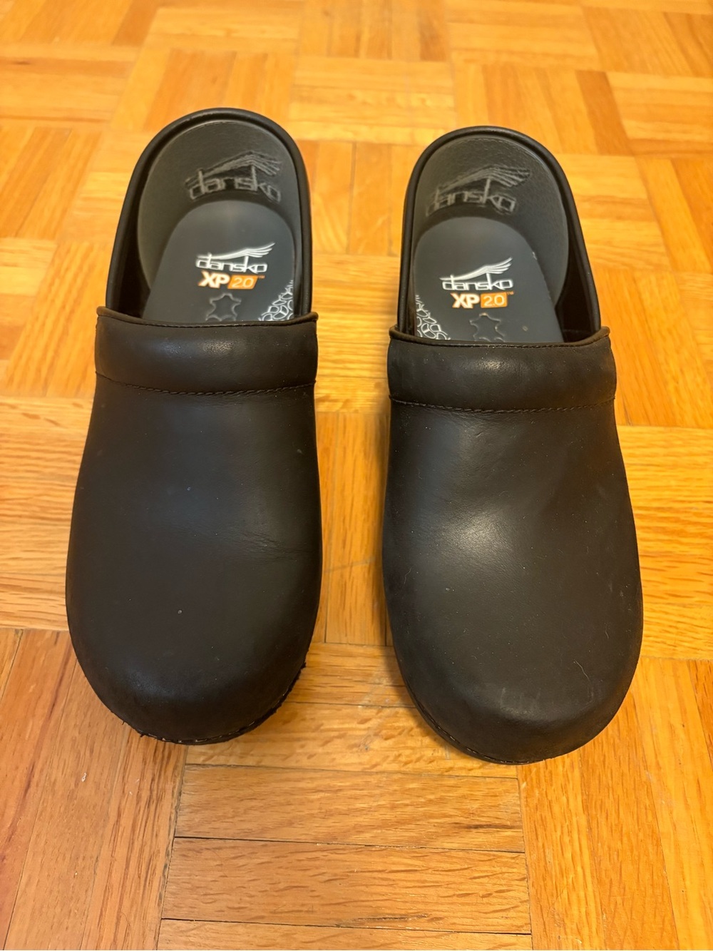 Dansko XP 2.0 Women’s Clogs